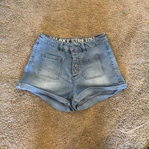 Light denim shorts